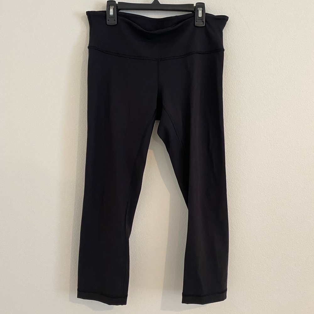Lululemon Wunder-Under Low-Rise Crop 21”